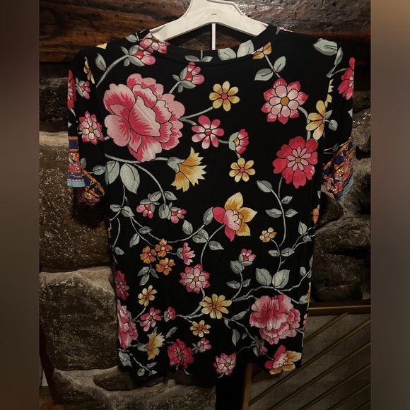 Johnny Was Bamboo lookout Favorite crew neck swing tee, S - Picture 4 of 5